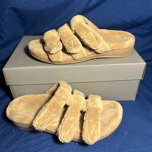 VIONIC- SNOOZE, WHET, TERRY, 7 women QS